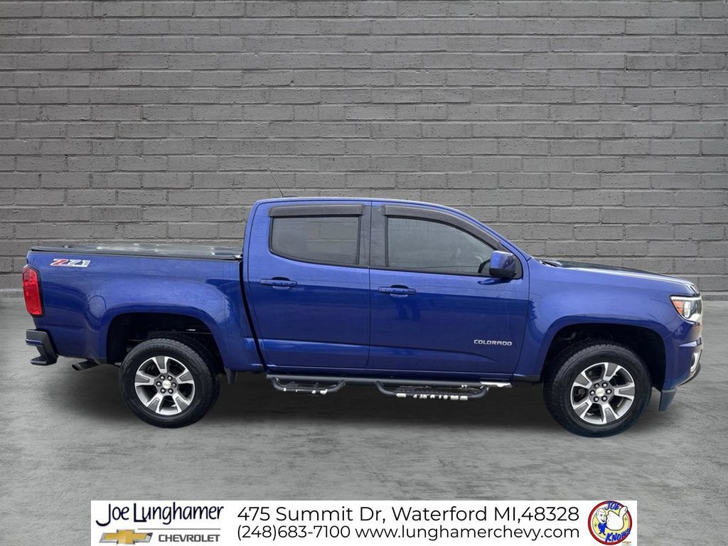 Used 2015 Chevrolet Colorado Z71 AWD/4WD image 2