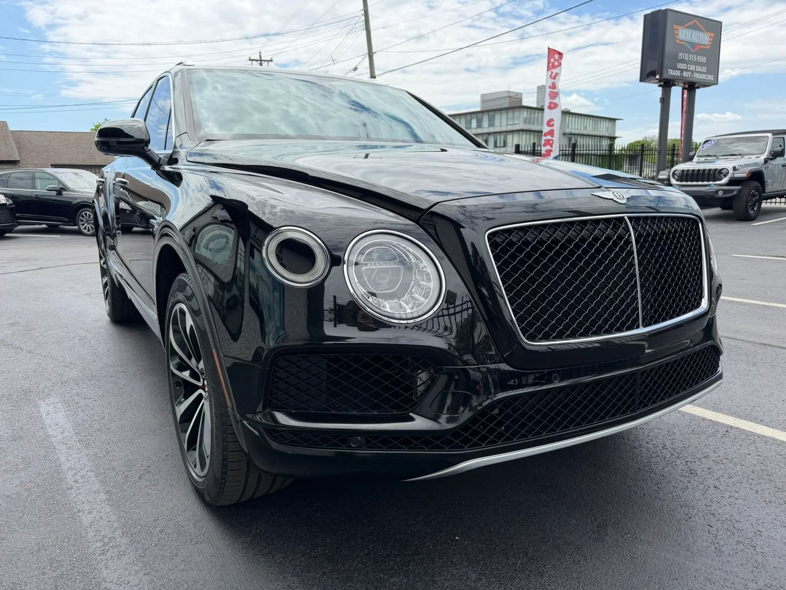 Used 2020 Bentley Bentayga AWD/4WD image 23