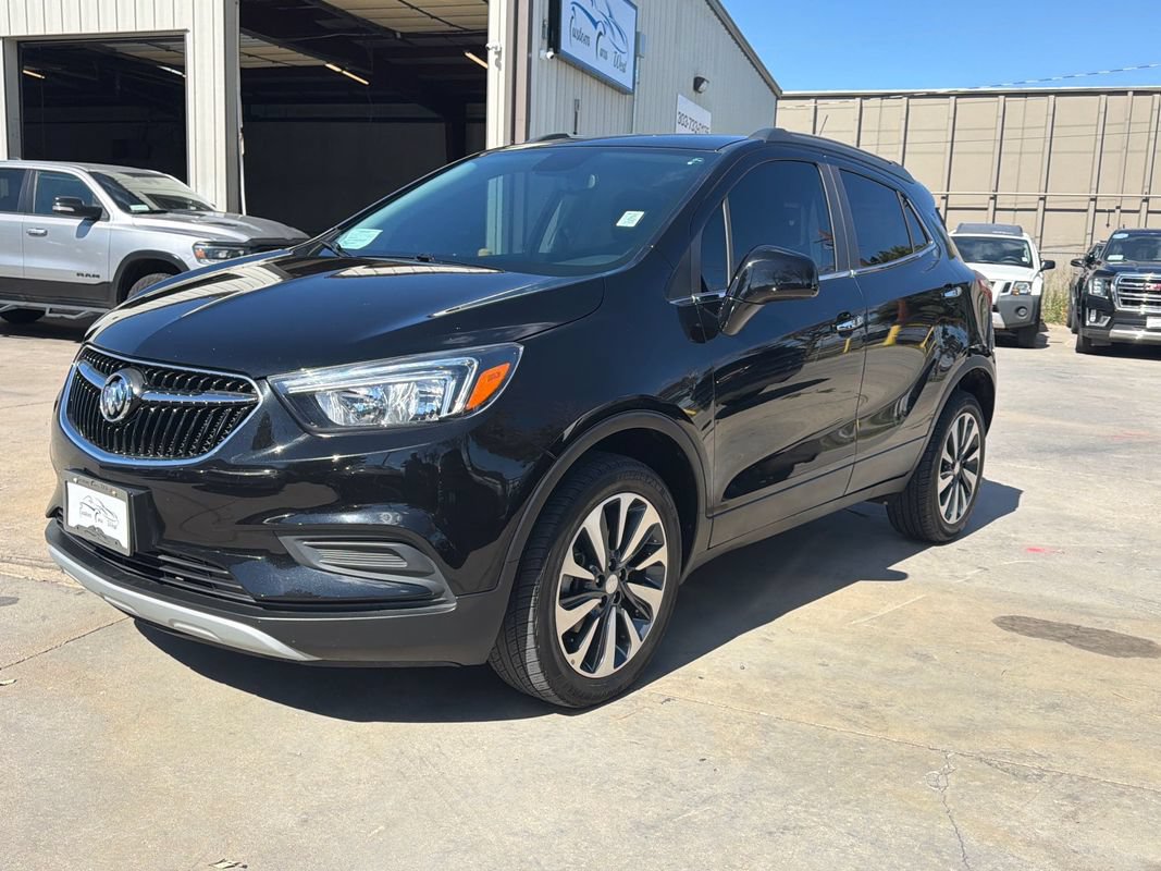 Used 2021 Buick Encore Preferred AWD/4WD image 1