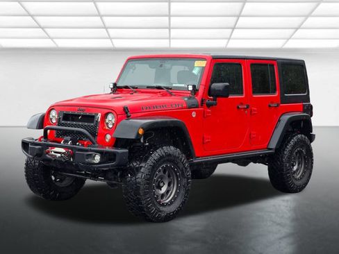 Used 2016 Jeep Wrangler Unlimited Rubicon AWD/4WD image 2