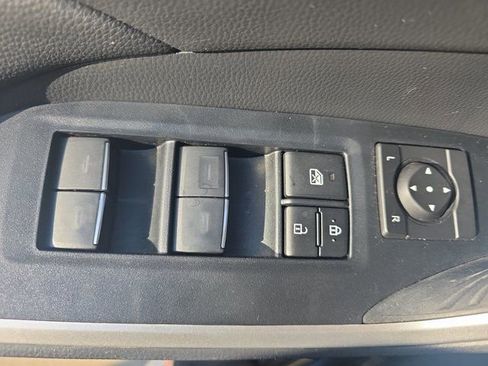 Used 2024 Toyota RAV4 XLE Premium image 27