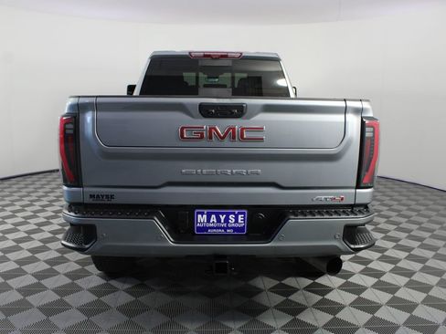 Used 2025 GMC Sierra 2500 AT4 w/ AT4 Premium Plus Package AWD/4WD image 29