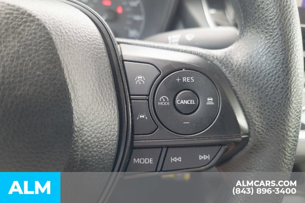 Used 2024 Toyota Corolla LE FWD image 27