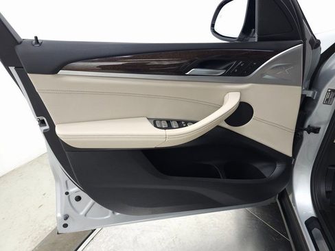 Used 2020 BMW X3 xDrive30i w/ Premium Package image 15