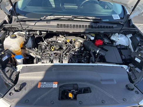 Used 2024 Ford Edge SEL w/ Sport Appearance Package image 23