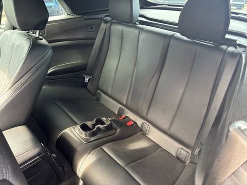 Used 2016 BMW 228i Convertible image 4