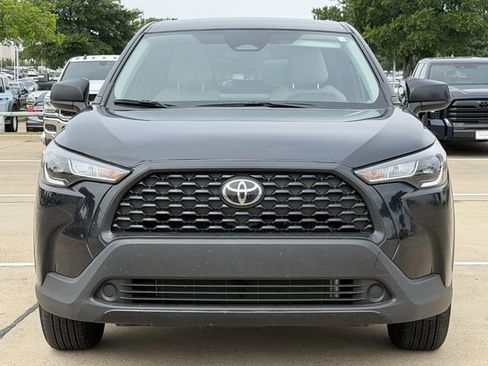 Used 2024 Toyota Corolla Cross L FWD image 7