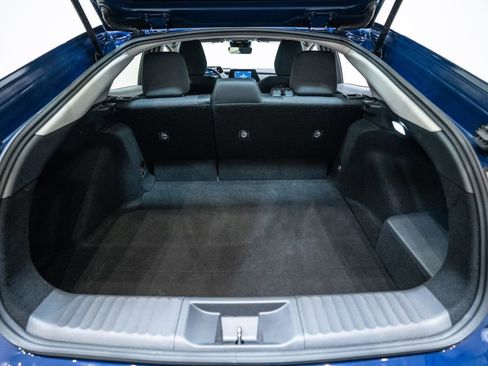 Used 2025 Toyota Prius LE image 34