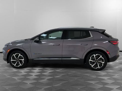 Certified 2025 Chevrolet Equinox EV LT w/ Convenience Package FWD image 2