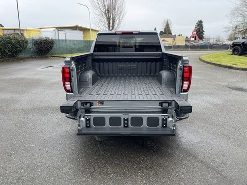 New 2026 GMC Sierra 1500 Elevation w/ Elevation Premium Package AWD/4WD image 27