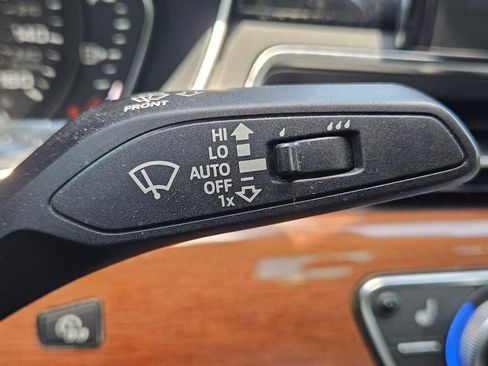 Used 2023 Audi A4 2.0T Premium w/ Convenience Package AWD/4WD image 19