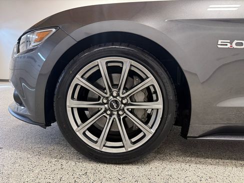 Used 2016 Ford Mustang GT Premium image 9