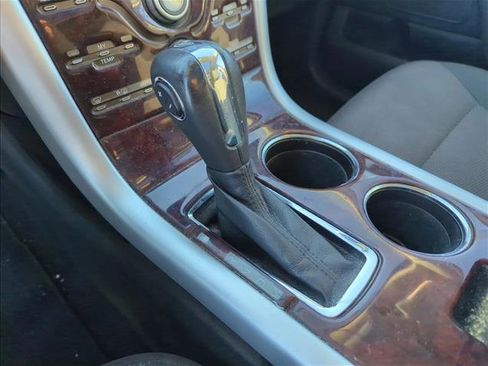 Used 2011 Ford Edge SEL w/ 201A Rapid Spec Order Code image 17