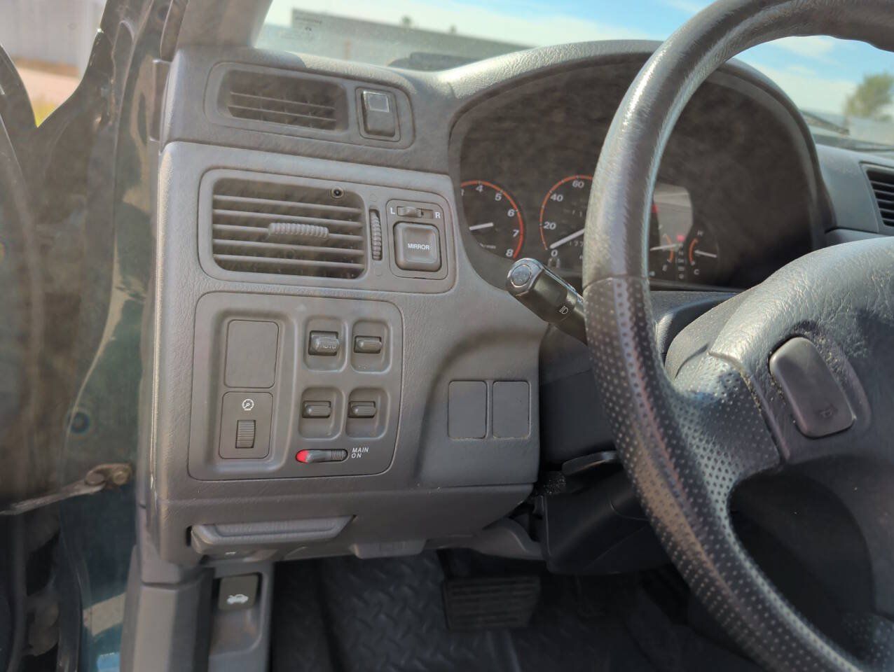 Used 1998 Honda CR-V EX image 33