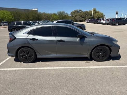 Used 2019 Honda Civic EX image 6