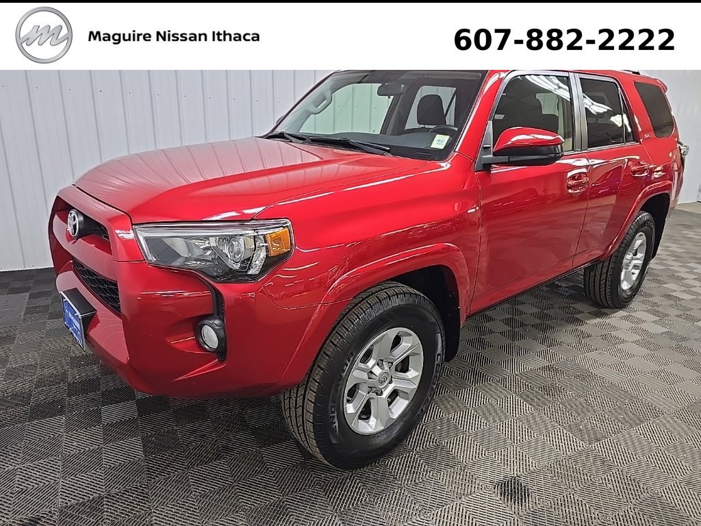Used 2018 Toyota 4Runner SR5 AWD/4WD image 9