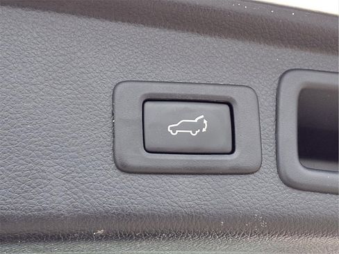 Used 2015 Subaru Forester 2.5i Limited w/ Popular Package #2 image 7