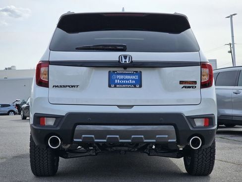 Used 2025 Honda Passport TrailSport image 18