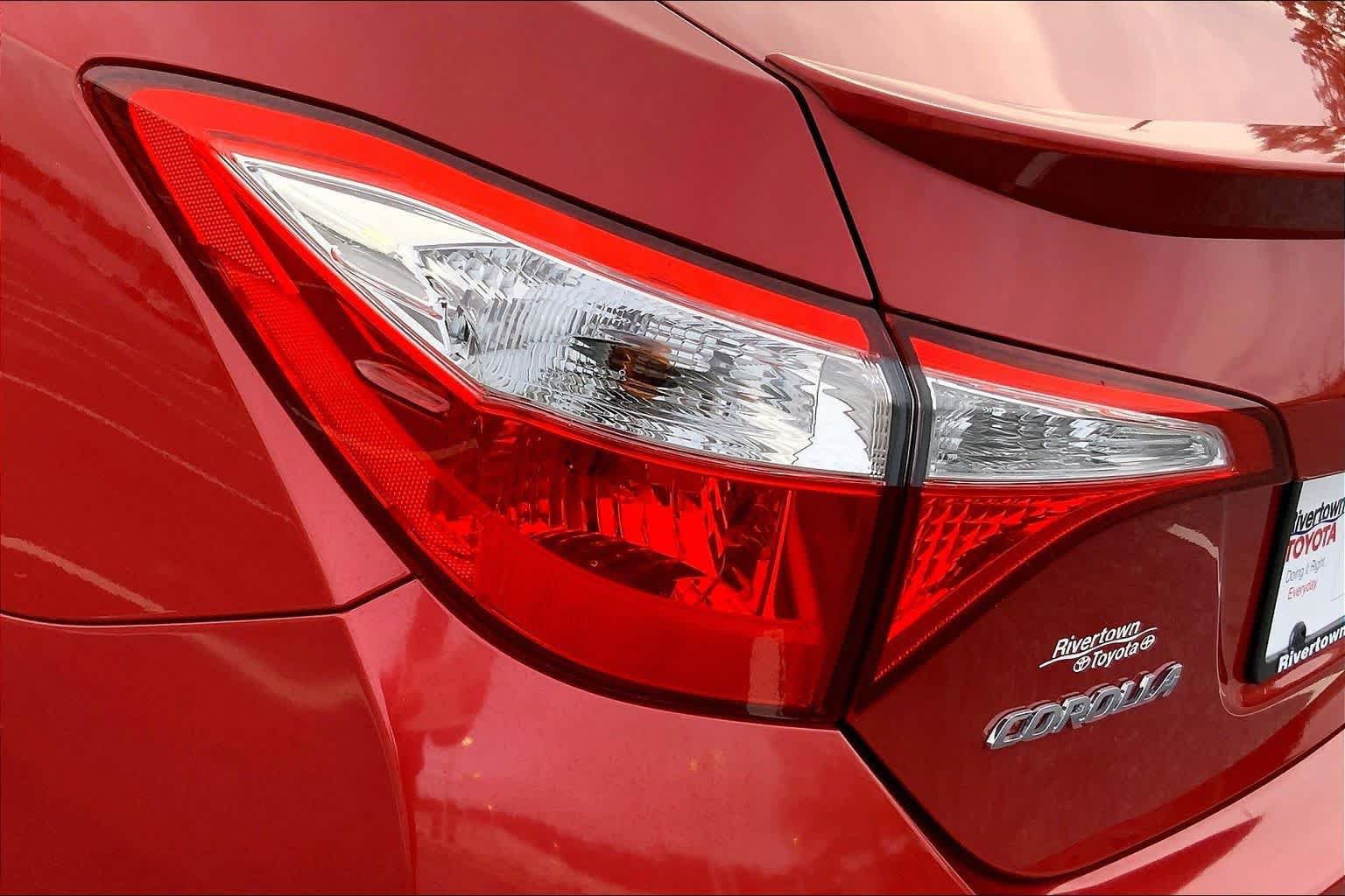 Used 2016 Toyota Corolla S w/ Driver Convenience Package FWD image 28