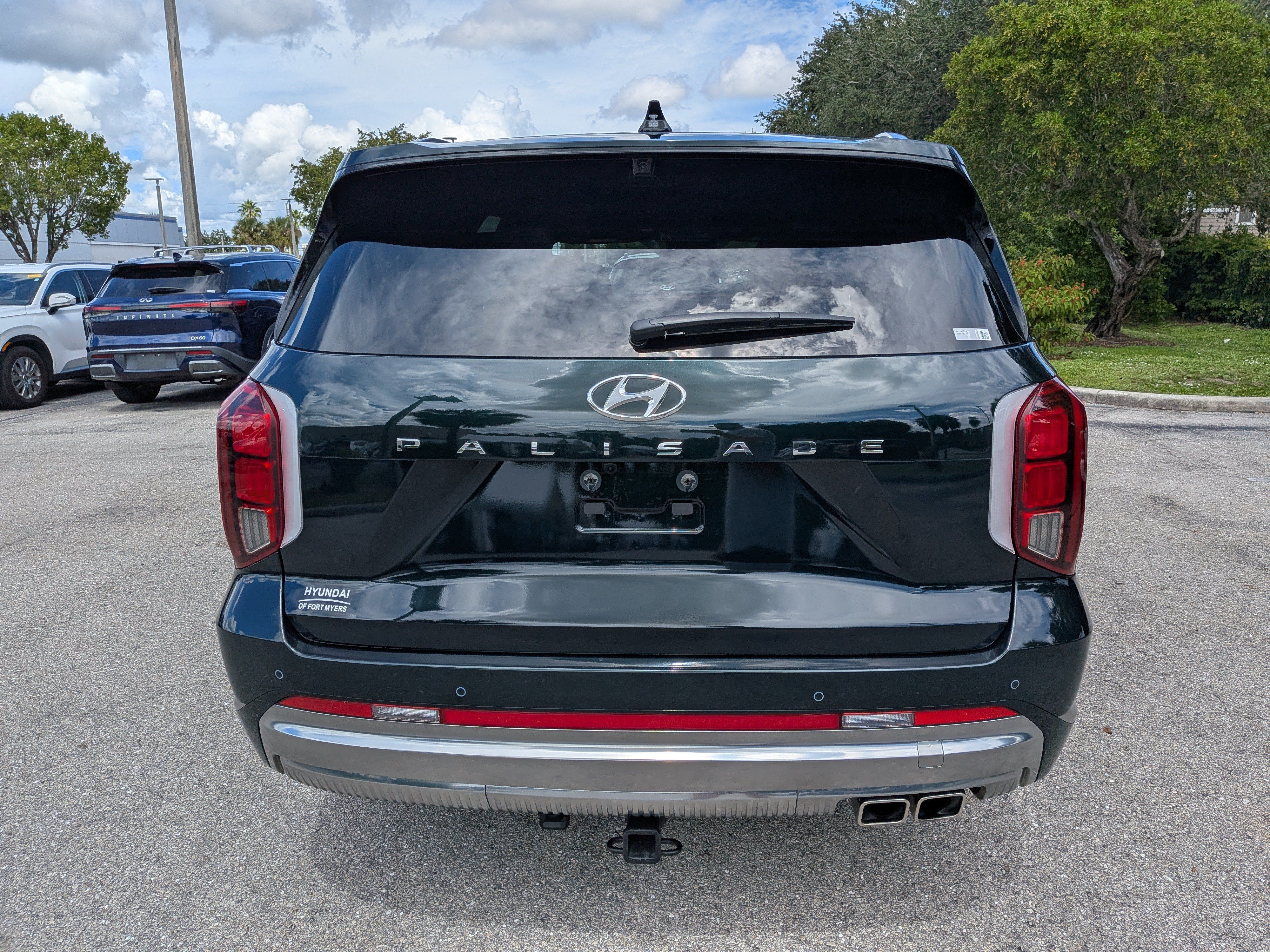 Used 2025 Hyundai Palisade Calligraphy FWD image 5