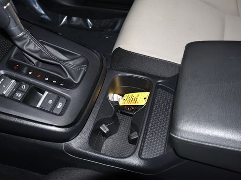 Certified 2024 Honda CR-V EX image 32