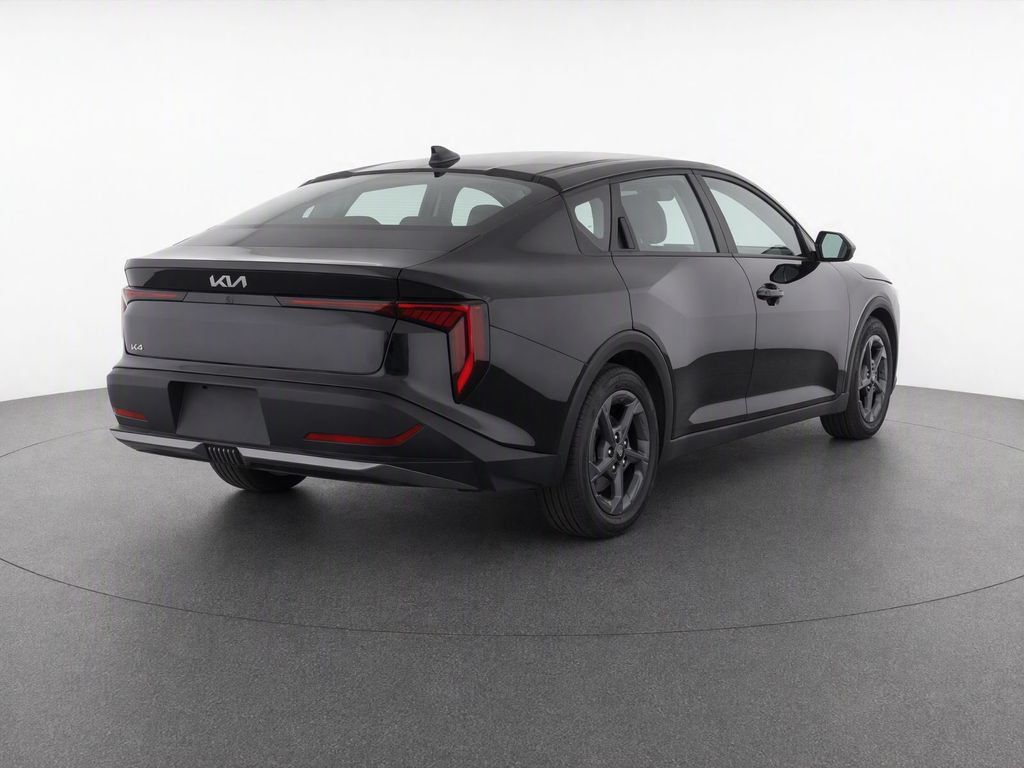Used 2025 Kia K4 FWD image 9