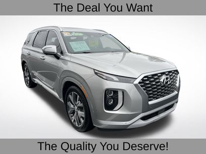 Used 2022 Hyundai Palisade Limited w/ Cargo Package