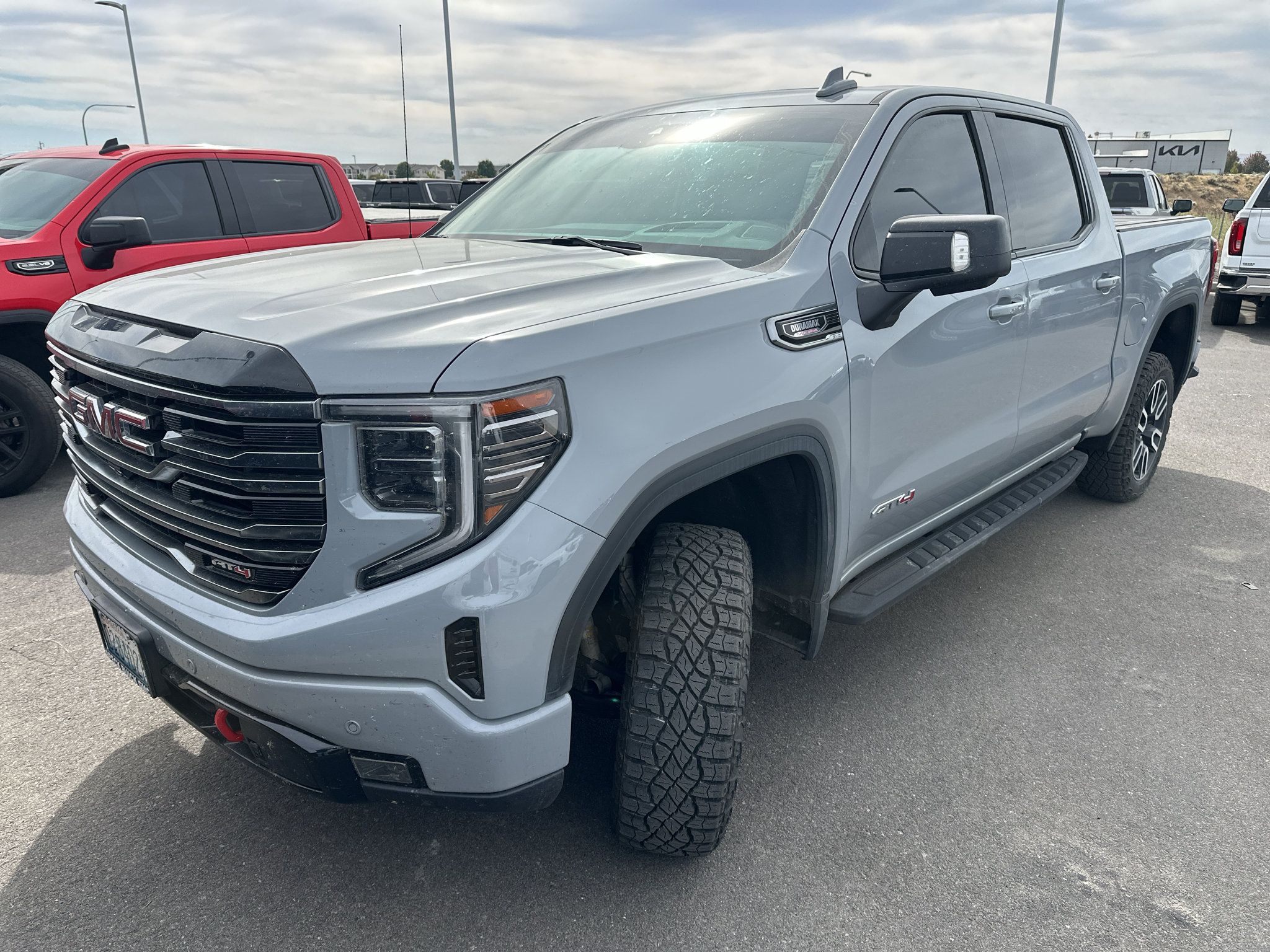 Used 2025 GMC Sierra 1500 AT4 w/ AT4 Premium Package AWD/4WD image 1