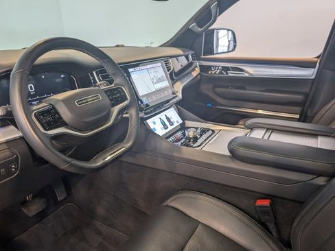 Used 2022 Jeep Grand Wagoneer Series I image 14