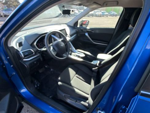 Used 2018 Mitsubishi Eclipse Cross ES FWD image 8