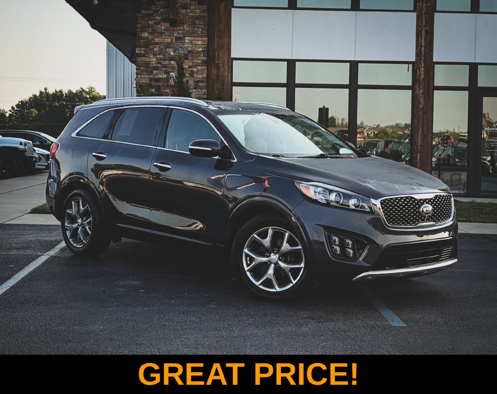 Used 2016 Kia Sorento SX w/ SXL Technology Package FWD image 1