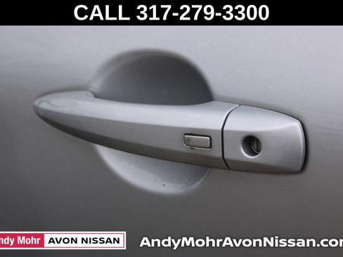 Used 2023 Nissan Rogue SV AWD/4WD image 15