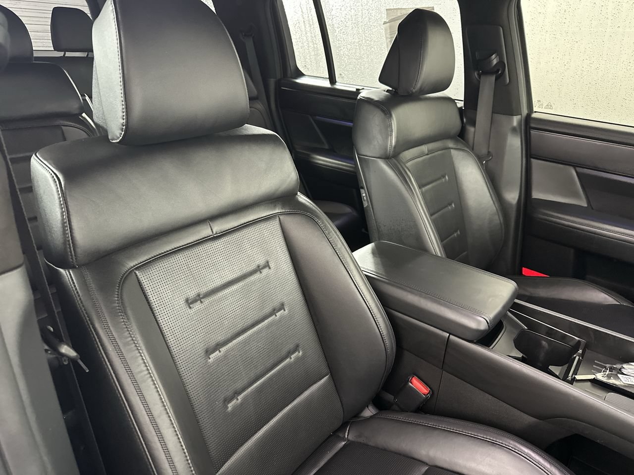 Used 2024 Hyundai Santa Fe Calligraphy AWD/4WD image 16