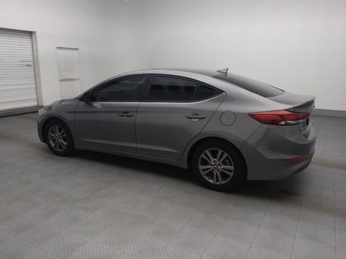 Used 2018 Hyundai Elantra Value Edition w/ Cargo Package FWD image 3
