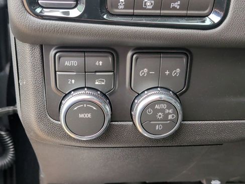 New 2026 GMC Yukon XL Denali w/ Sun & Power Step Package image 17