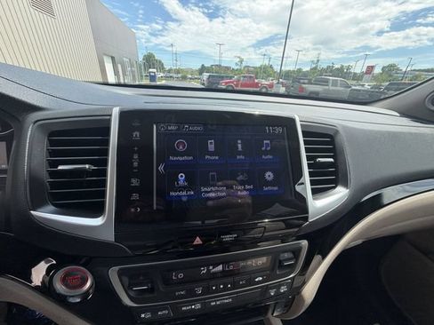 Used 2020 Honda Ridgeline RTL-E image 16