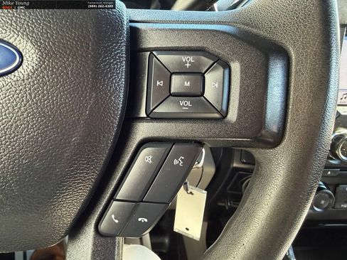 Used 2017 Ford F150 XL w/ Equipment Group 101A Mid AWD/4WD image 18
