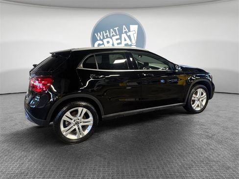 Used 2020 Mercedes-Benz GLA 250 4MATIC image 3