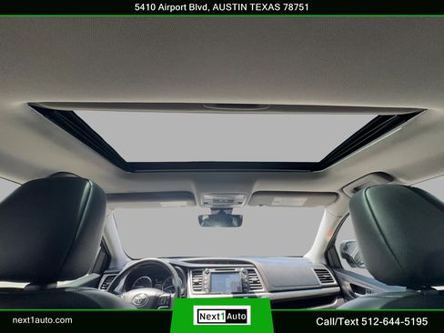 Used 2018 Toyota Highlander Limited FWD image 25