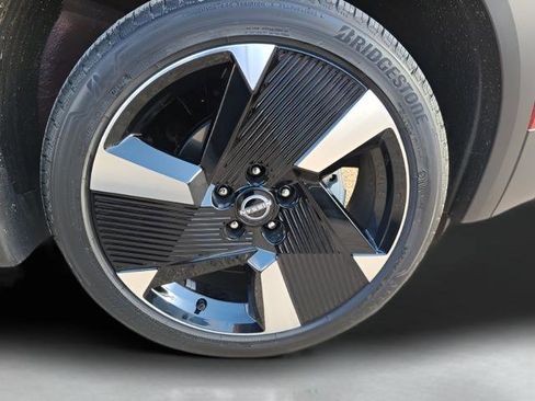 New 2026 Nissan Kicks SR w/ Cold Weather Package image 25