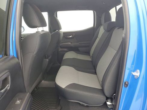 Used 2021 Toyota Tacoma 2WD Double Cab image 12