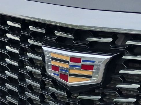 Used 2024 Cadillac XT5 Premium Luxury w/ LPO, Floor Liner Package AWD/4WD image 11