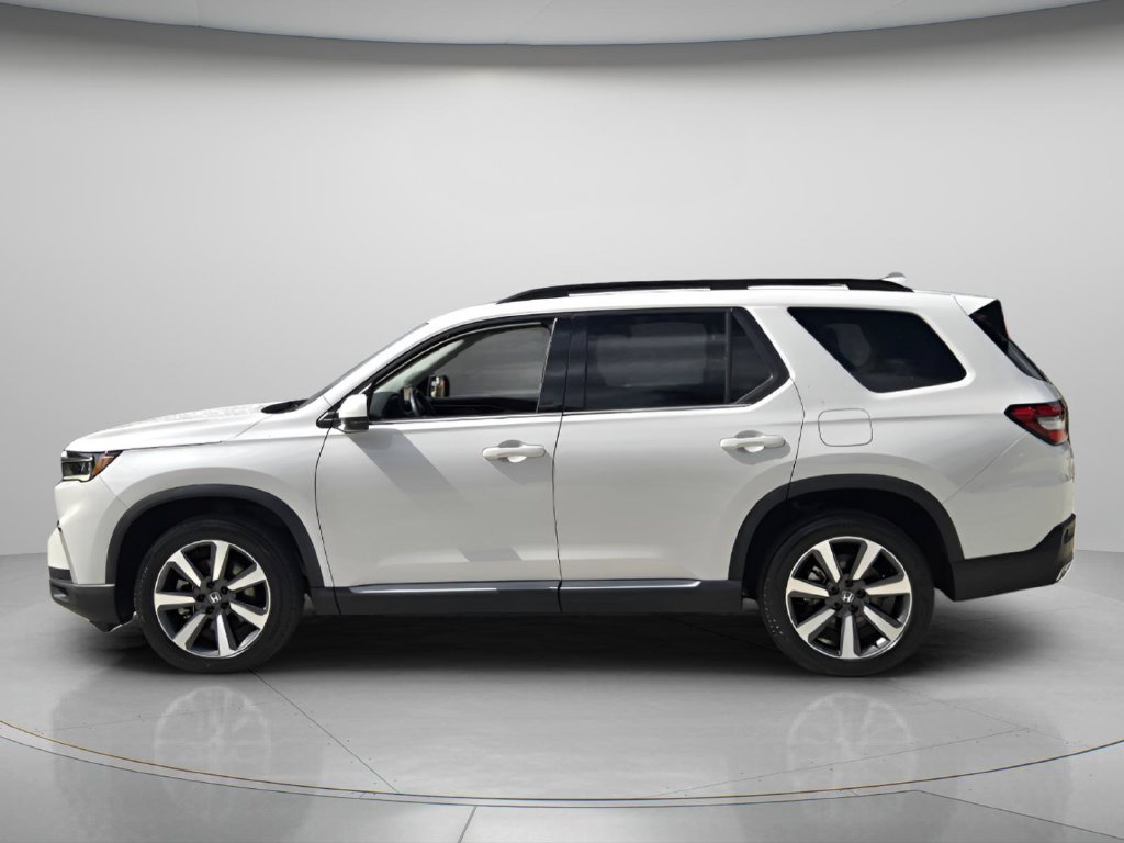 Certified 2023 Honda Pilot Touring image 5