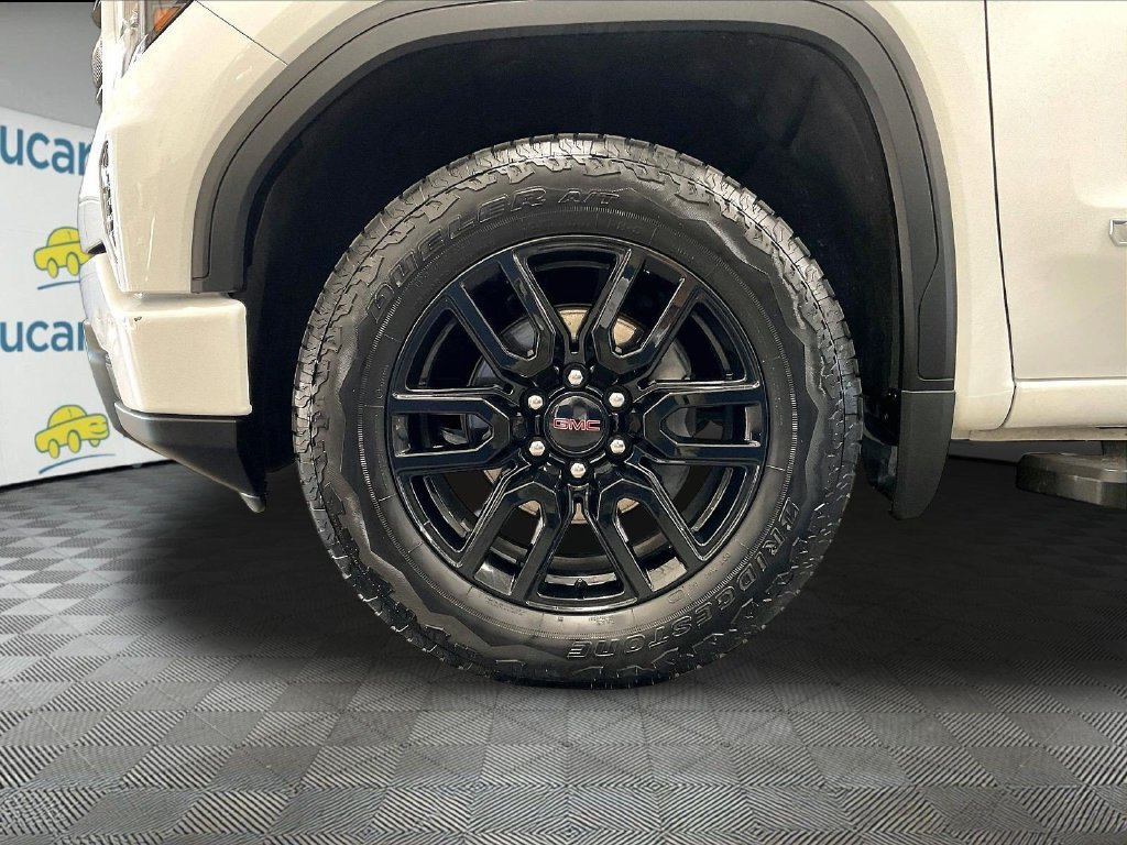 Used 2024 GMC Sierra 1500 Elevation AWD/4WD image 7