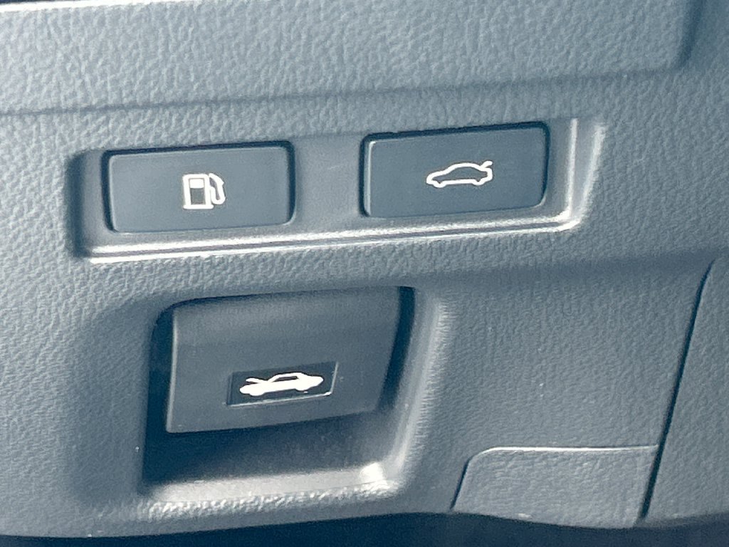 Used 2025 Lexus ES 350 w/ Premium Package FWD image 18