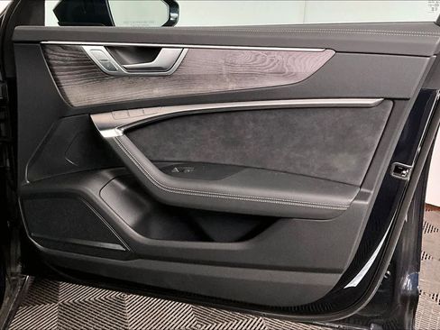 Used 2025 Audi A6 3.0T Prestige image 21