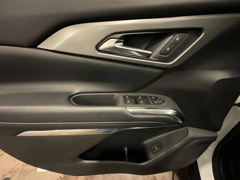 New 2026 Chevrolet Traverse LT w/ LPO, Floor Liner Package AWD/4WD image 18