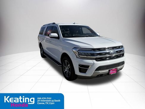 Used 2023 Ford Expedition Max Limited image 3