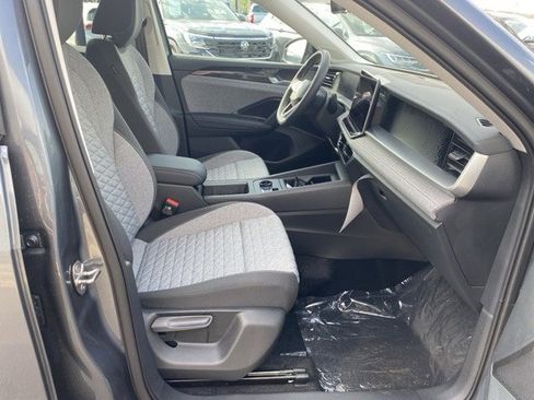 New 2025 Volkswagen Tiguan S image 45