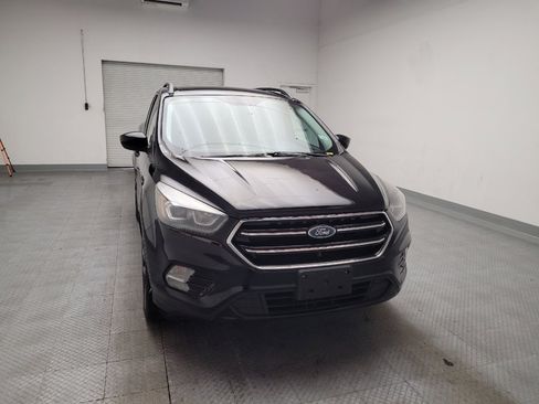 Used 2017 Ford Escape SE w/ Equipment Group 201A FWD image 14